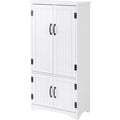 Metallgriffe an dem Sideboard aus Samt und Metall