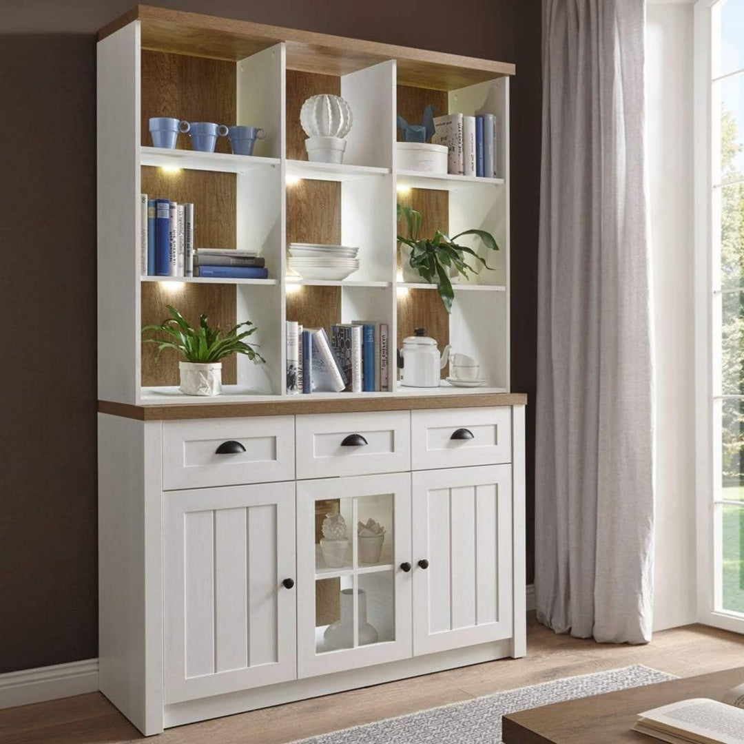 Sideboard verbindet Glastueren und beschichtete Flaechen