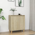 Sideboard verbindet geschlossenen Stauraum und Holzbeine
