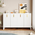 Sideboard verbindet goldfarbene Griffe und geschlossenen Stauraum